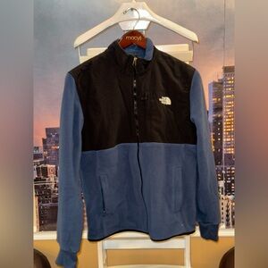 ***sold***Men's the north face Denali jacket sizes excellent M excellent